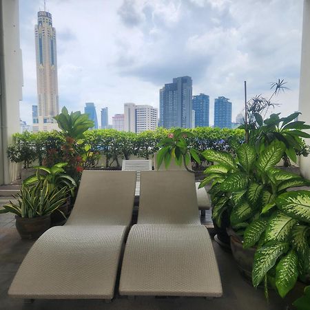 Interchange Tower Serviced Apartment - Sha Extra Plus Bangkok Exterior photo