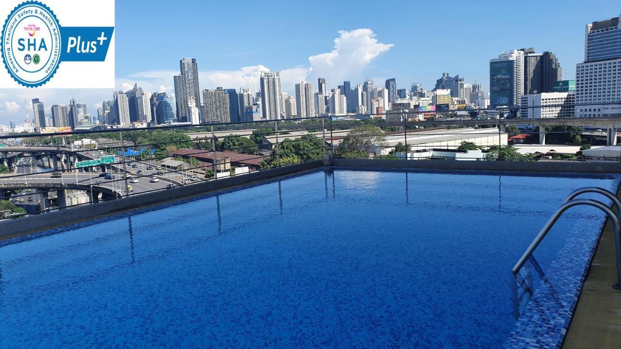 Interchange Tower Serviced Apartment - Sha Extra Plus Bangkok Exterior photo